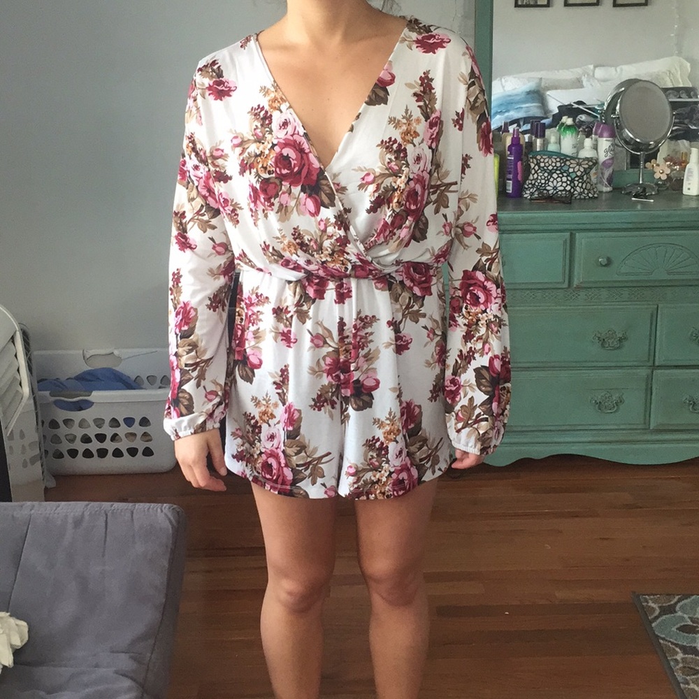 Tobi flower romper